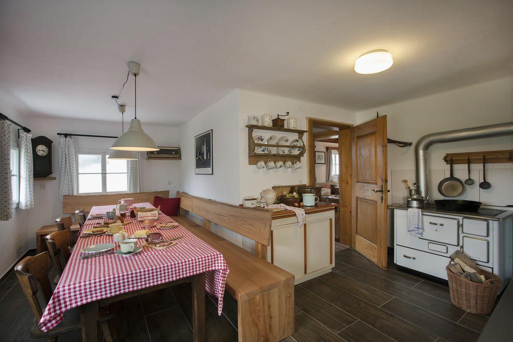 Villa Schwadenguetl Gosau Habitación foto